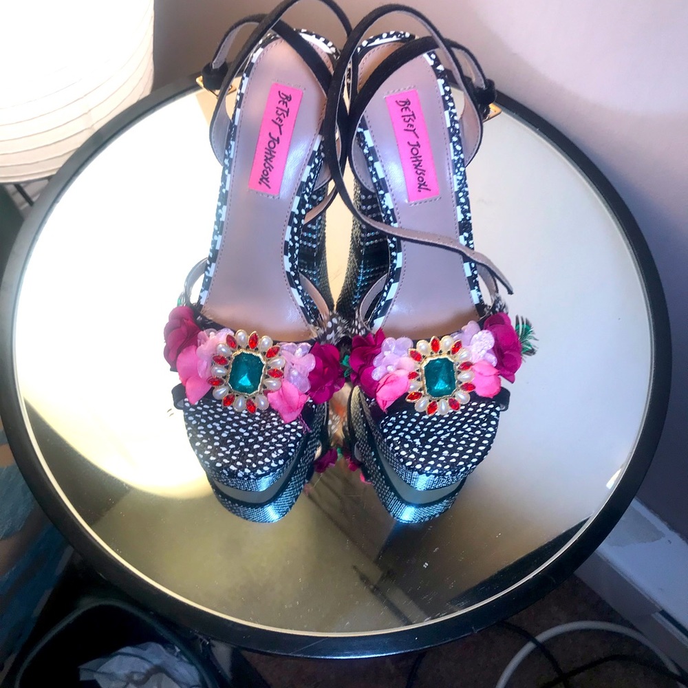 Betsey Johnson flower embellished pumps.